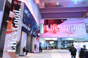 A LG Electronics exibiu, na CES 2024, suas soluções de vida inteligente para vários espaços, incluindo mobilidade e ambientes comerciais.