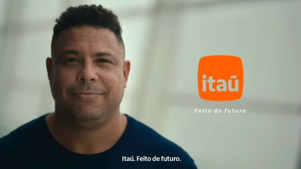 Ronaldo é o novo protagonista do Itaú para a campanha Feito de Futuro