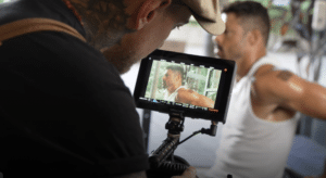 A ON Optimum Nutrition traz o ator Cauã Reymond tatuado como protagonista de sua nova campanha digital no Brasil.