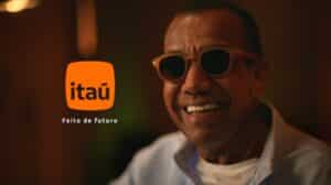 O Itaú lançou um novo filme para a campanha Feito de Futuro, que celebra seus 100 anos, desta vez estrelada por Jorge Ben Jor.