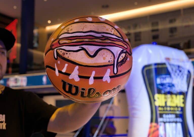 Hellmann’s se torna a mais nova patrocinadora do NBA Park Gramado, o primeiro espaço temático da liga no mundo.