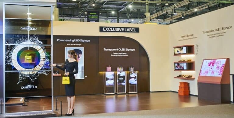 LG Business Solutions apresenta soluções de sinalização digital na ISE 2024, uma das maiores feiras do setor, que acontece na Espanha.