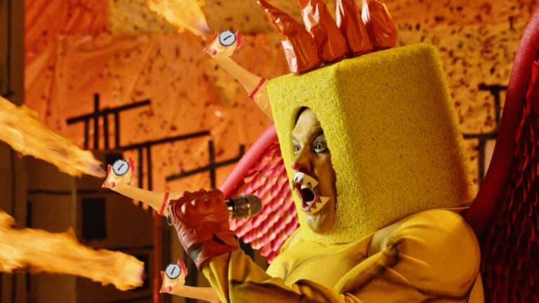 NISSIN FOODS DO BRASIL apresenta sua mais nova campanha, revivendo o maior lançamento de 2023: o Nissin Lámen Galinha Caipira Picante.