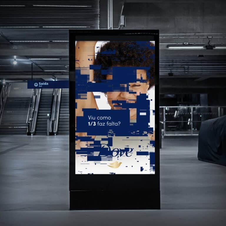 Dove apresenta provocativa campanha que integra tecnologia e criatividade para transmitir sua mensagem de reparação da pele após depilação.
