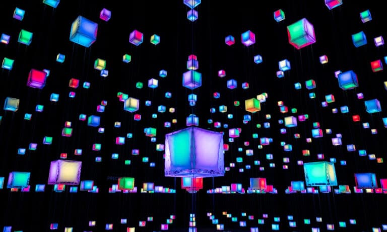 Preciosa ilumina a Milan Design Week 2024 com Crystal Beat II