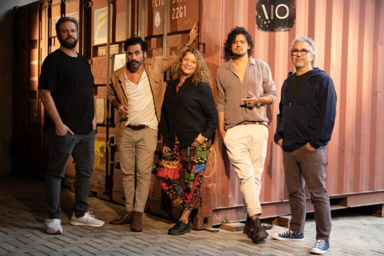 A Vetor Zero apresenta a TANGO, formada pelo chileno Ortiz de Zarate e o argentino D'artagnan Zavalla, para compor o seu time de talentos. 