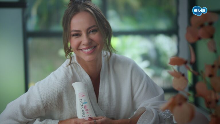 A EMS revela a nova campanha da Dermacyd. Com a criação da agência We e produção da CINE, o filme traz Paolla Oliveira como protagonista.