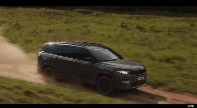 A Jeep apresenta filme de lançamento do novo Jeep Commander 2025, com campanha desenvolvida pela agência Fbiz.