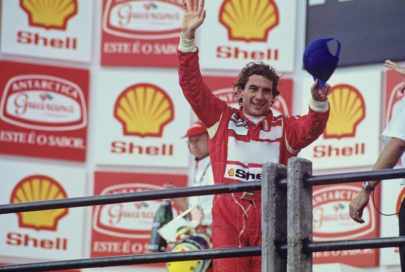 A Raízen, da marca Shell no Brasil, e a Senna Brands, firmaram parceria para apresentar o novo etanol aditivado da família Shell V-Power.