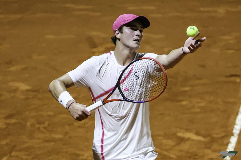 A XP anuncia o patrocínio de cinco anos do tenista João Fonseca, jovem atleta brasileiro que vem ganhando destaque no cenário internacional.