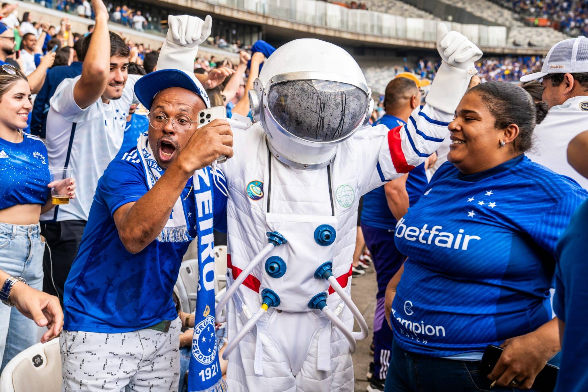 Ex-jogador Amaral é o Astronauta que viralizouno Brasileirão 2024