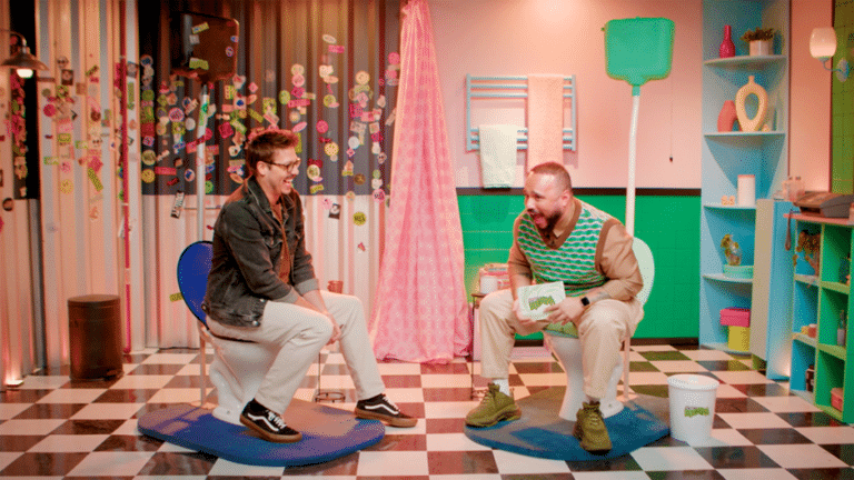 O Porta dos Fundos lança, em parceria com a FreeCô, o talk show "Papo de Merda", programa de entrevistas apresentado por Ed Gama.