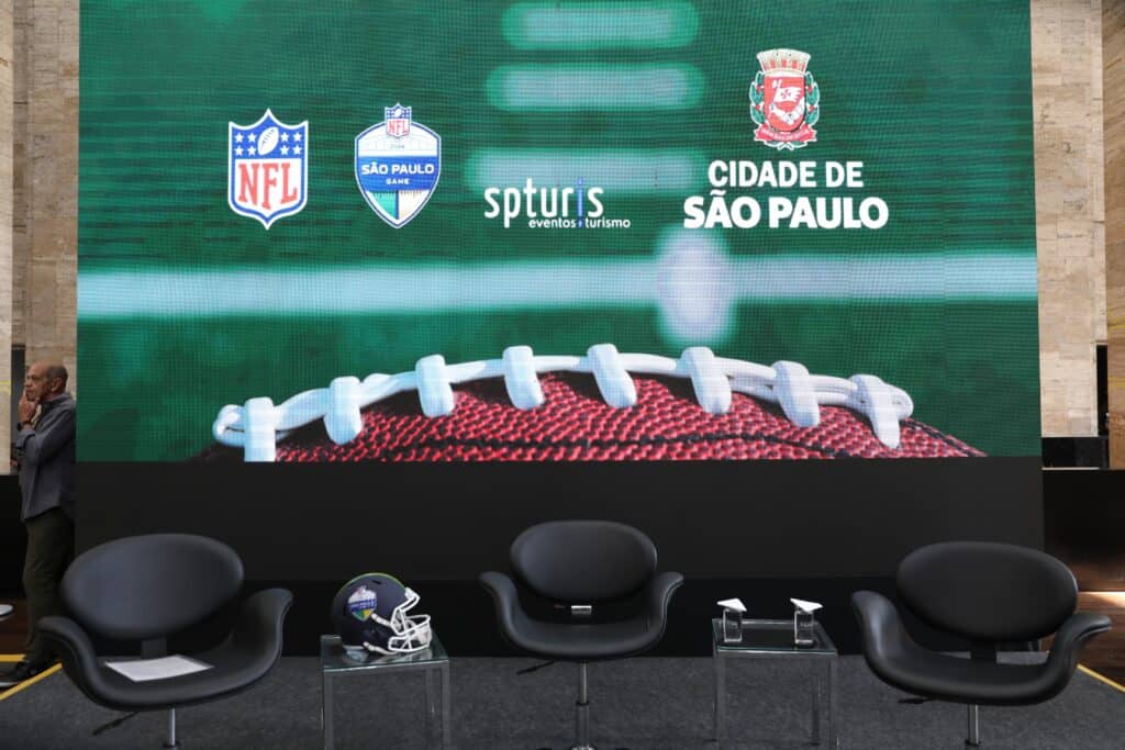 A NFL anunciou a programação para o final de semana especial, com o NFL Experience, em celebração ao histórico primeiro jogo no Brasil. 