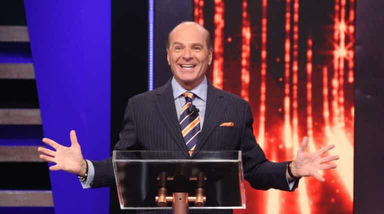 A partir do dia 17 de agosto, Marcelo de Carvalho irá apresentar na RedeTV!, o ‘Mega Sonho’, game show repleto de desafios e provas inéditas.