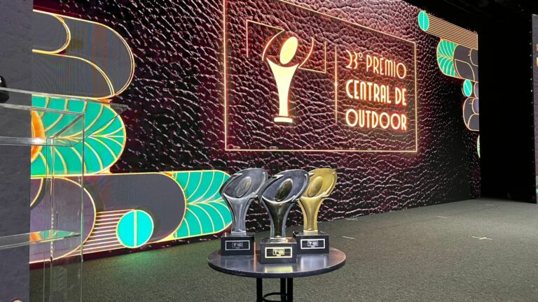 Dia 18 de setembro, profissionais do mercado se reuniram para celebrar a criatividade da mídia exterior brasileira na 23ª edição do Prêmio Central de Outdoor.