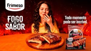 A OpusMúltipla lança a nova campanha para a linha Fogo & Sabor, da Frimesa, que destaca a praticidade dos alimentos.