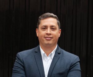 A Nacional Comunicação anuncia a chegada do profissional Fabiano Mello, que passa a comandar a operação de Brasília.