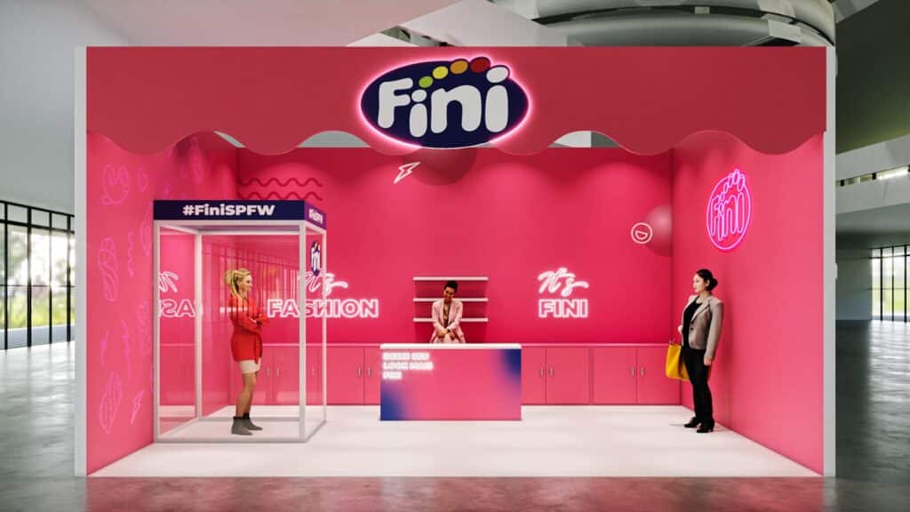 A Fini marca presença, pela primeira vez, no São Paulo Fashion Week, o maior evento de moda do Brasil e o mais relevante da América Latina.