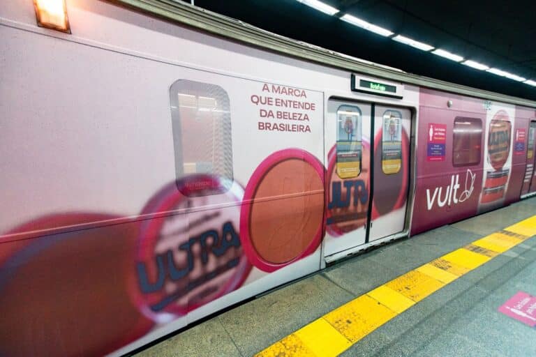 A Vult decidiu promover uma ação OOH nas linhas 1(General Osório/Ipanema – Uruguai/Tijuca) e 2 (Pavuna – Botafogo), no Rio de Janeiro.