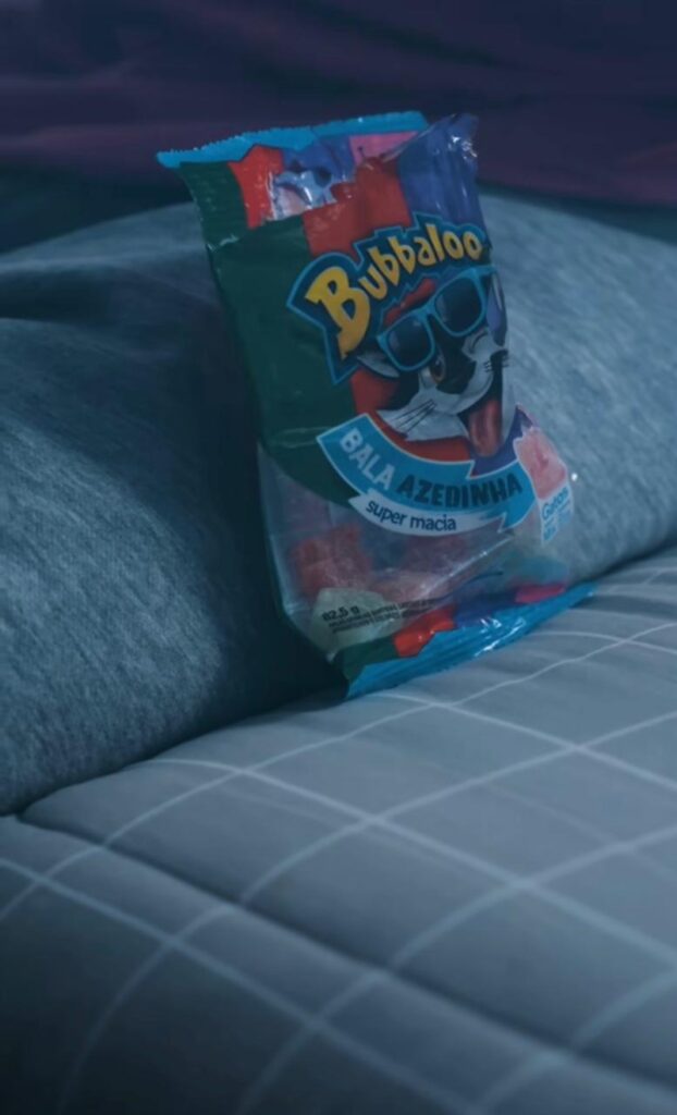 Bubbaloo convida o público a trocar o gosto amargo causado por "ghosting", pelo sabor delicioso das novas balas de Bubbaloo.