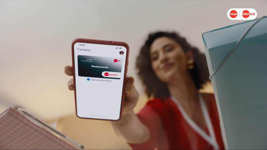 A Ticket comunica que as pessoas que recebem benefícios-refeição e alimentação passarão a ter mais uma opção para pagar suas compras.
