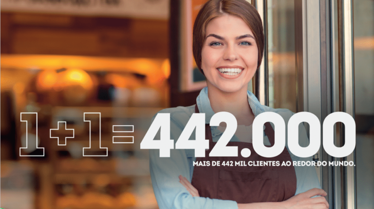 A Marfrig e a BRF lançam juntas a campanha "Lado a lado, alimentando o futuro", que destaca a complementaridade entre as duas empresas.