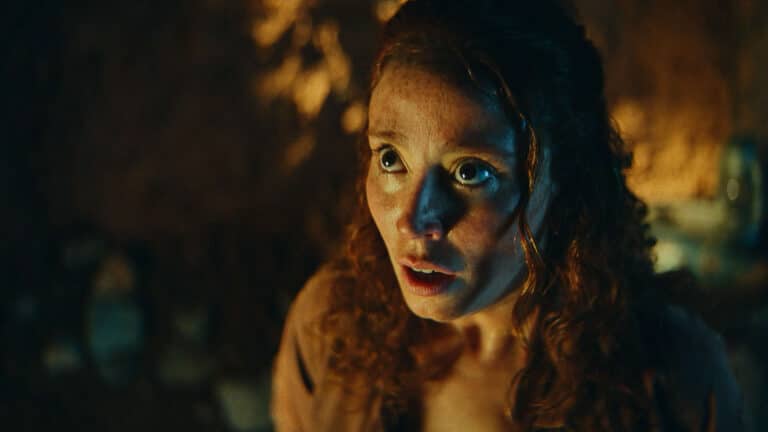 Seguros Unimed estreia nova campanha, com filme criado pela DPZ, que apresenta as instruções de segurança nas salas de cinema da Flix Media.