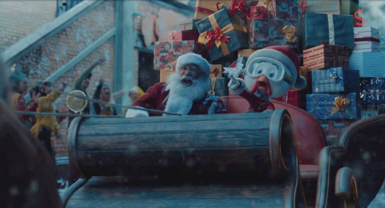 A Sadia promove, em sua nova campanha de Natal, seu portfólio de Comemorativos e dá foco a Ave Temperada Supreme Sadia