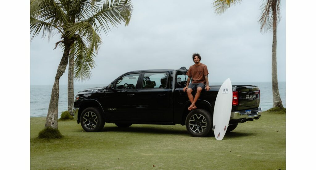 A Ram acaba de firmar uma parceria estratégica com o surfista tricampeão mundial e medalhista olímpico brasileiro Gabriel Medina. 
