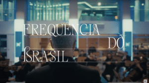 a B3, a bolsa de valores do Brasil, lançou sua campanha de fim de ano que transformou o desempenho do Ibovespa B3 em música.