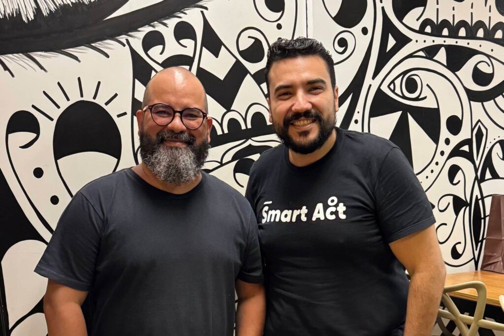 ALTMRK OOH Group e Smart Act se unem para implementar inteligência artificial generativa em operações no Brasil, México e Estados Unidos.