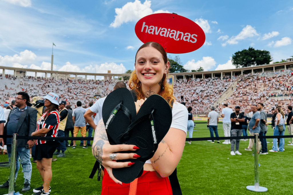 A Havaianas entrou em campo na Copinha para fazer parte da festa, espalhando sua energia leve e descontraída nos momentos de pausa.