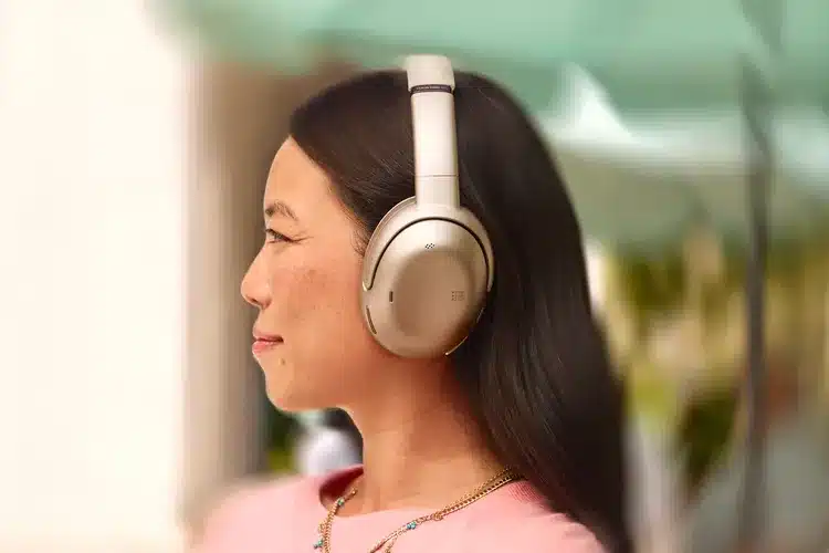 JBL estreia o Tour ONE M3, o headphone com tecnologia JBL First