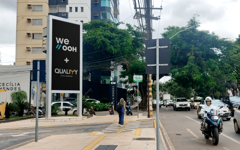 We OOH e Quality unem forças para expandir a tecnologia DOOH no mercado goiano
