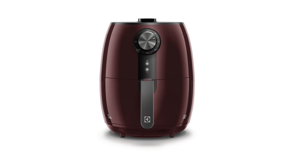 Electrolux traz uma nova campanha para o Mês do Consumidor de 2025, que combina descontos progressivos com cashback e sorteios semanais.