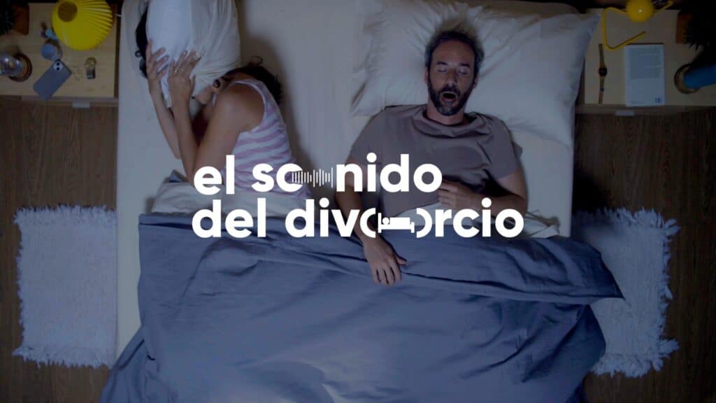 A Ogilvy Argentina estreia campanha na qual a IA desafia casais que roncam a conquistar descontos e dormir melhor, graças à "Calm es Simple".
