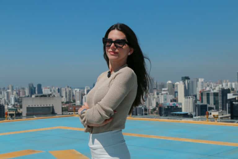 A Revo, referência em mobilidade aérea de alto padrão, apresenta a apresentadora e empresária Fabi Saad como sua mais nova embaixadora.