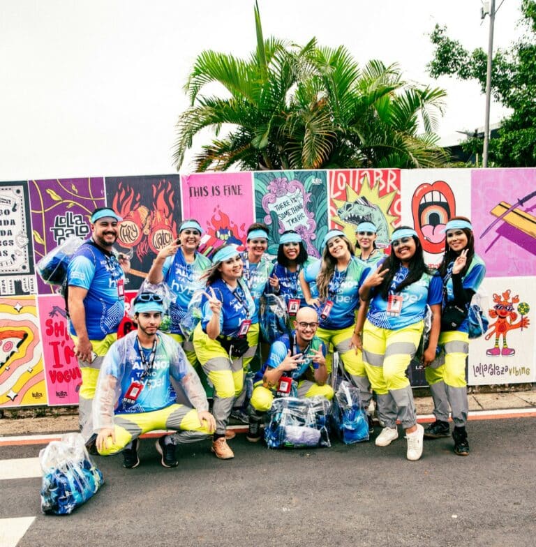 A Estácio confirmou sua participação no Lollapalooza Brasil 2025, levando a ação "Brilha com a maior do Brasil no Lolla".