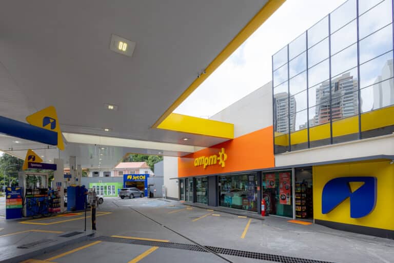 A AmPm, maior rede de lojas de conveniência e padarias do Brasil, lança sua nova marca e propõe uma experiência diferenciada ao consumidor.
