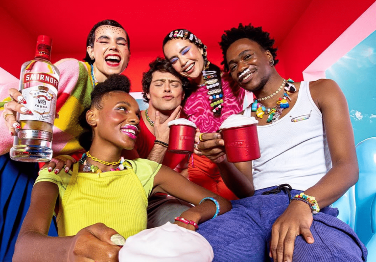 A Smirnoff é patrocinadora oficial do Lollapalooza Brasil 2025, mostrando que quando o assunto são experiências únicas, a marca está presente.