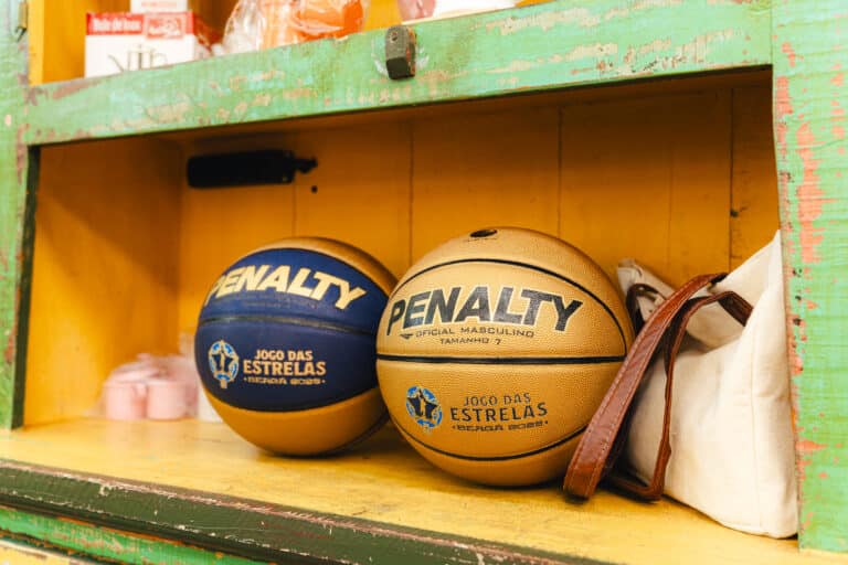 A Penalty revelou a bola oficial do Jogo das Estrelas NBB 2025, que transcende o esporte e se conecta com a cultura e a história do Brasil.