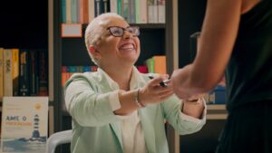 Para conscientizar sobre o tratamento da doença de Parkinson, Havas Life lança a campanha "Parkinson com DBS. É possível sonhar".