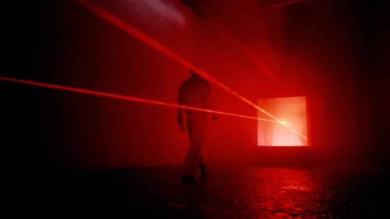 Johnnie Walker dá um passo ousado com Johnnie Walker Red Label no Brasil, lançando a maior campanha já criada para o rótulo no país.