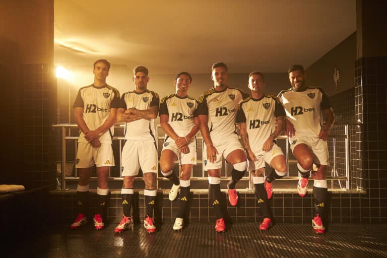 O Atlético e a adidas lançam a nova camisa 2 do clube para esta temporada de 2025, com campanha de lançamento produzida entre Galo e H2bet.