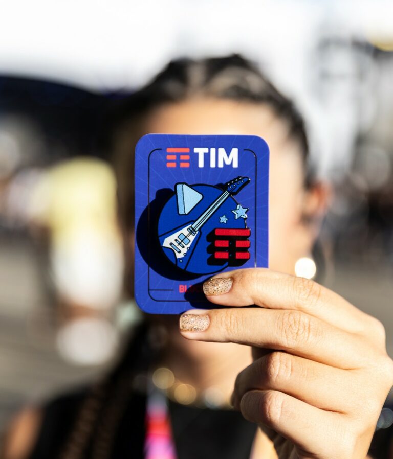 A TIM irá levar o TIM Block Pin para o show gratuito de uma das maiores estrelas do pop, que promete lotar a Praia de Copacabana.