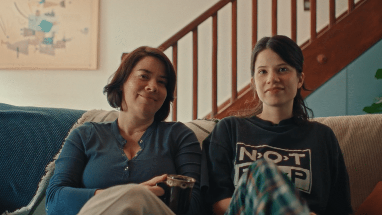 Samsung convida, neste Dia das Mães, a refletir sobre como a tecnologia pode ir além da funcionalidade e se tornar um elo afetivo entre as pessoas.