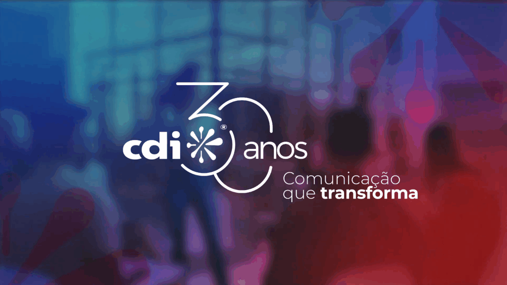 CDI Comunicação celebra 30 anos com uma identidade visual especial que representa sua capacidade de acompanhar as transformações do mercado.