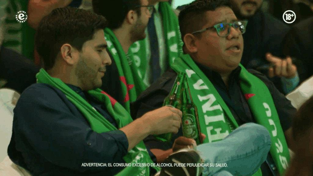Heineken transforma os temidos workshops corporativos em festas para assistir à Champions League em toda a América Latina.