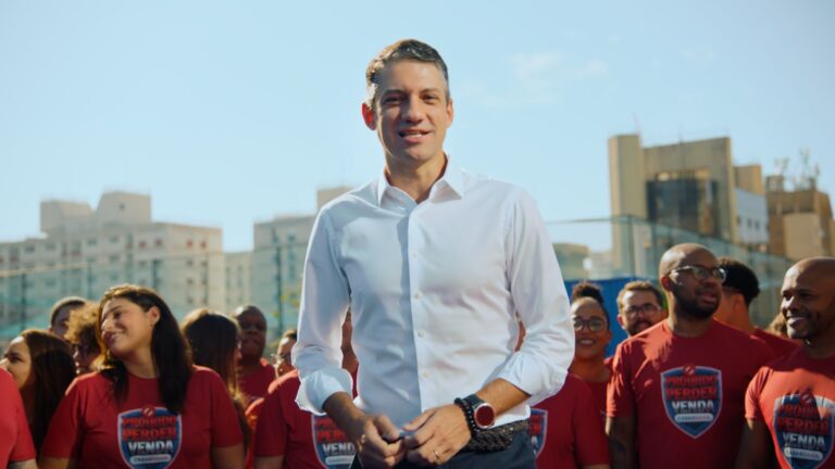 Casas Bahia lança ação "Proibido Perder Venda", que reforça a cultura viva e permanente da companhia: dedicação total ao cliente.