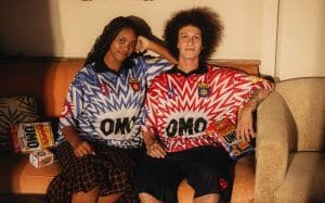 A OMO surpreende ao anunciar uma colaboração com a Desgosto, marca curitibana de streetwear conhecida por seu olhar provocador e urbano.